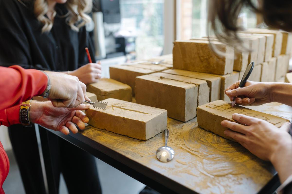 Workshop Plinthos
